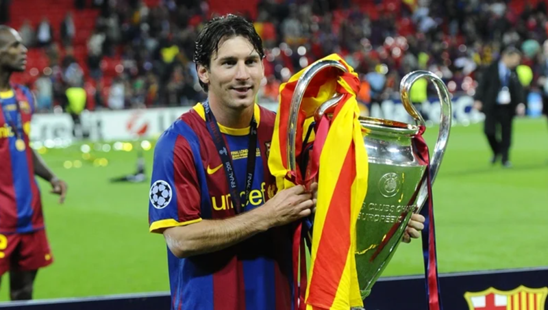 Lionel Messi – huyền thoại vĩ đại nhất với bộ sưu tập danh hiệu đồ sộ cùng Barca.