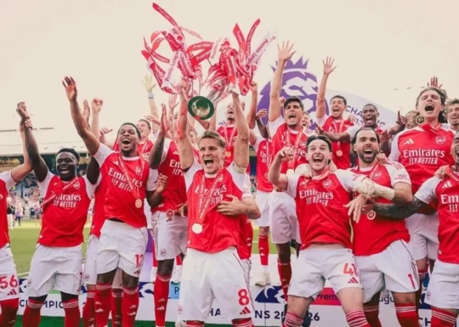 Lần gần nhất Arsenal vô địch Ngoại hạng Anh: 22 năm chờ đợi
