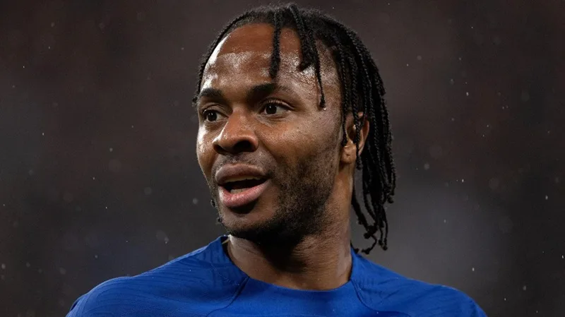Raheem Sterling chính thức nói lời chia tay câu lạc bộ sau thời gian gắn bó tại tây London.