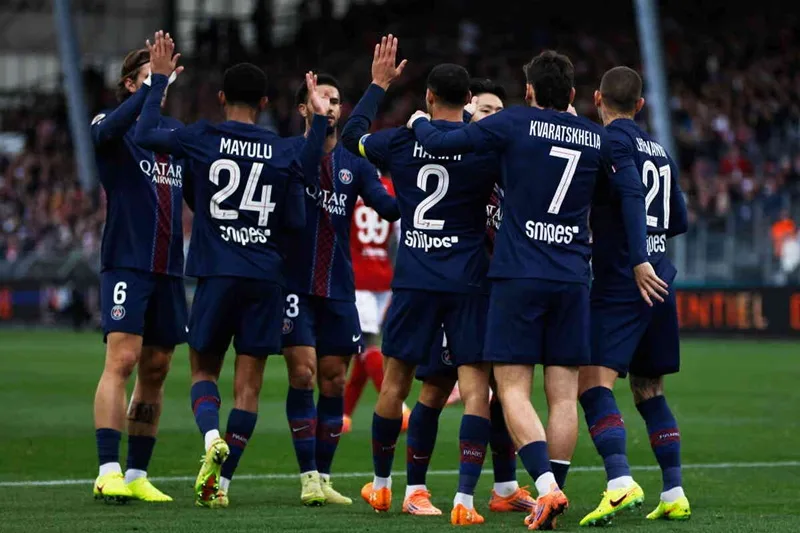PSG từng sở hữu nhiều siêu sao hàng đầu.