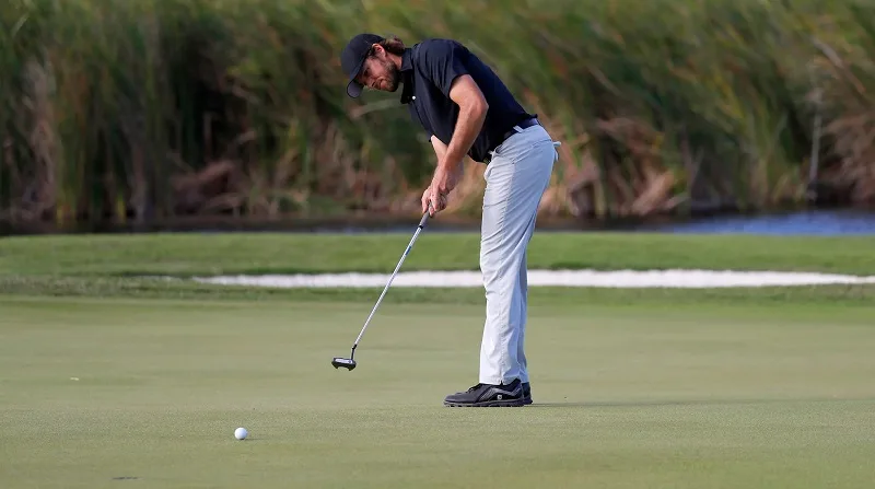 Putting Golf là gì? Bí quyết làm chủ cú gạt bóng chuẩn xác trên green